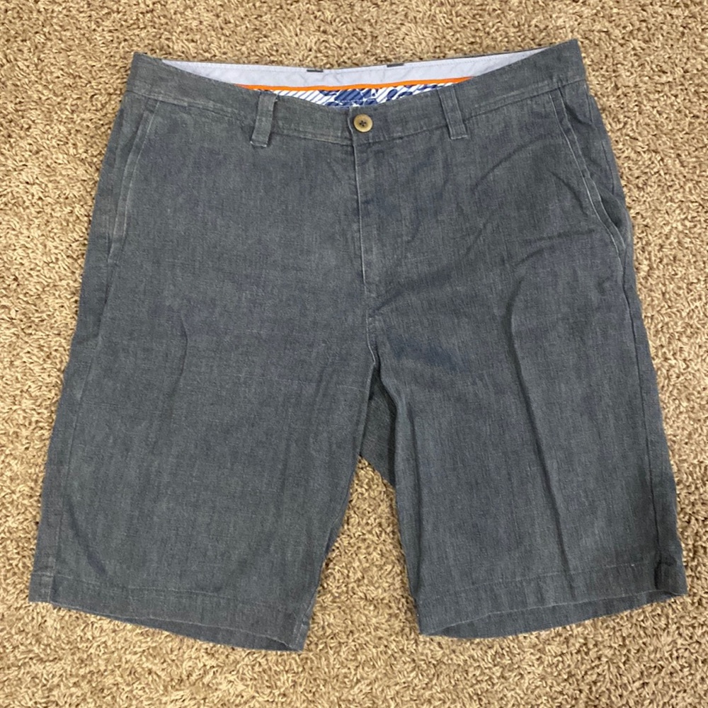 Tommy Bahama shorts men 33